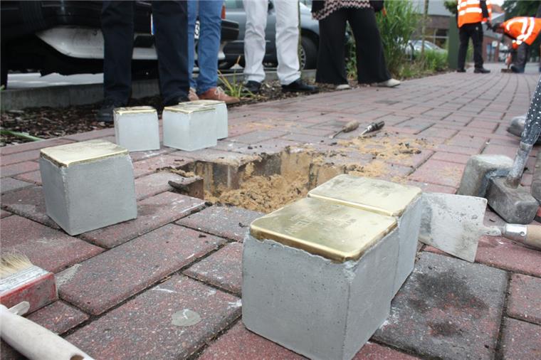 Zahl des Tages: 500 Europaweites Projekt: Verlegung von Stolpersteinen