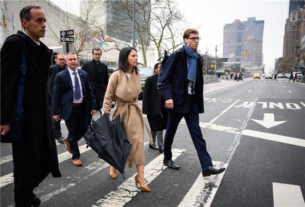Ex-Außenministerin Baerbock - hier 2024 bei einem Besuch in New York - hat ein neues Insta-Video veröffentlicht. (Archivbild)