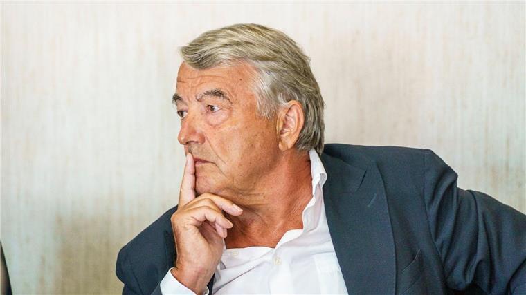 Ex-DFB-Boss Wolfgang Niersbach muss nicht mehr vor Gericht erscheinen.