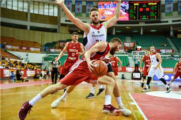 Fabian Bleck will es den Gegnern bei der Universiade, so wie in dieser Szene, so schwer wie möglich machen. Der Profi der Eisbären ist zu den Weltsportspielen der Studenten nach Taiwan gereist.