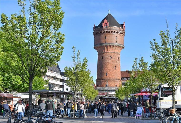 Verkaufsoffener Sonntag in Geestemünde wird bunt Konrad-Adenauer Platz