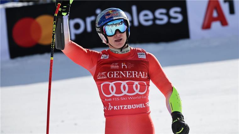 Stürze überschatten ersten Streif-Sieg von Ski-Star Odermatt Feierte seinen ersten Sieg auf der legendären Streif: Der Schweizer Marco Odermatt.