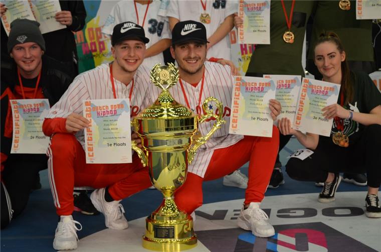 HipHopper räumen bei Dutch Open ab Feriz Sula (rechts) und Moritz Beer seigten bei den Duos. Foto Pohlenz