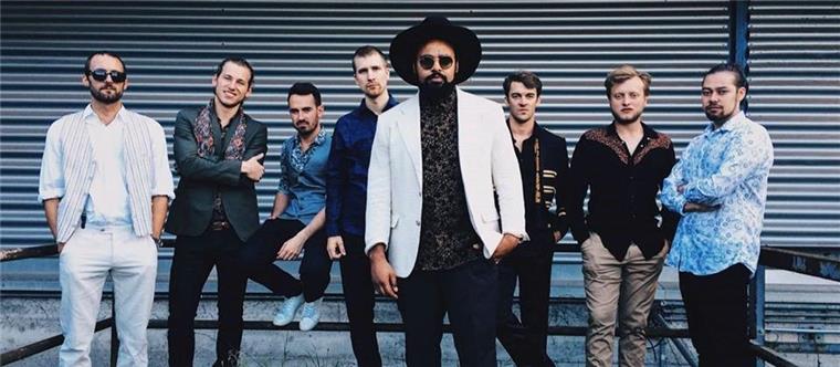 Breminale lockt mit Musik, Tanz und Literatur Fette Beats, schneidende Bläsersätze und eine mitreißende Soulstimme: Fatcat aus Freiburg (Sonnabend, 6.7., 23 Uhr, Bremen-Eins-Zelt) stehen für kraftvollen Funk, Soul und R&B, garniert mit Disco- und Rock-Elementen.