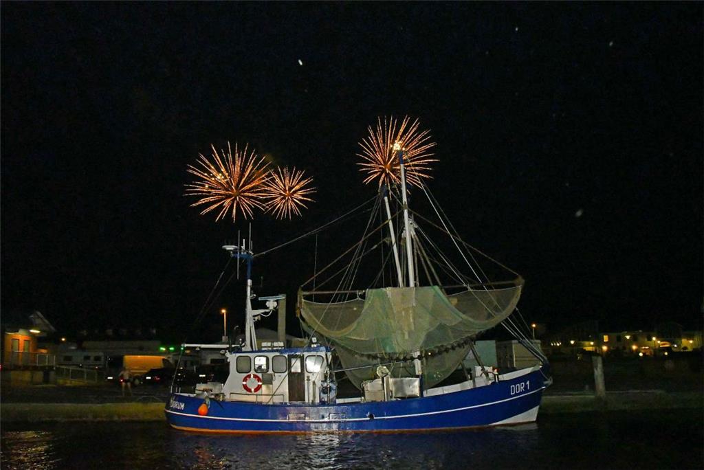Feuerwerk beim Strandfest.