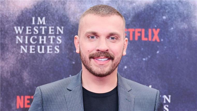 Filmstar Edin Hasanovic wird heute nicht mehr nur als krimineller Migrant besetzt.