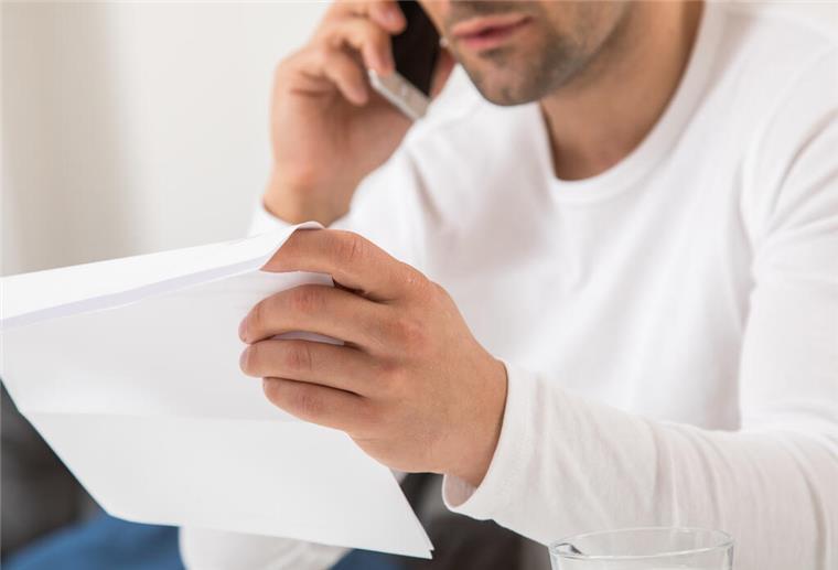 Bremerhavener bekommt gefälschte Rechnung für Telefonsex Flattert eine Rechnung für angeblichen Telefonsex ins Haus, sollte man keinesfalls vorschnell zahlen.