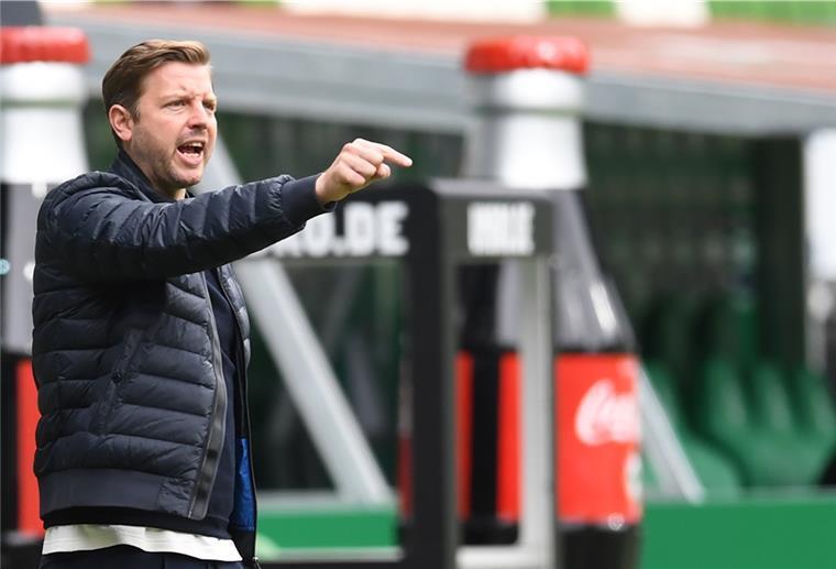 Ende der Diskussion: Kohfeldt bleibt bis zum Schluss Florian Kohfeldt steht auch in den letzten beiden Partien an der Seitenlinie.