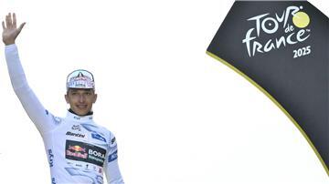 Florian Lipowitz hat mit dem dritten Platz bei der Tour de France den größten Erfolg seiner Karriere gefeiert.