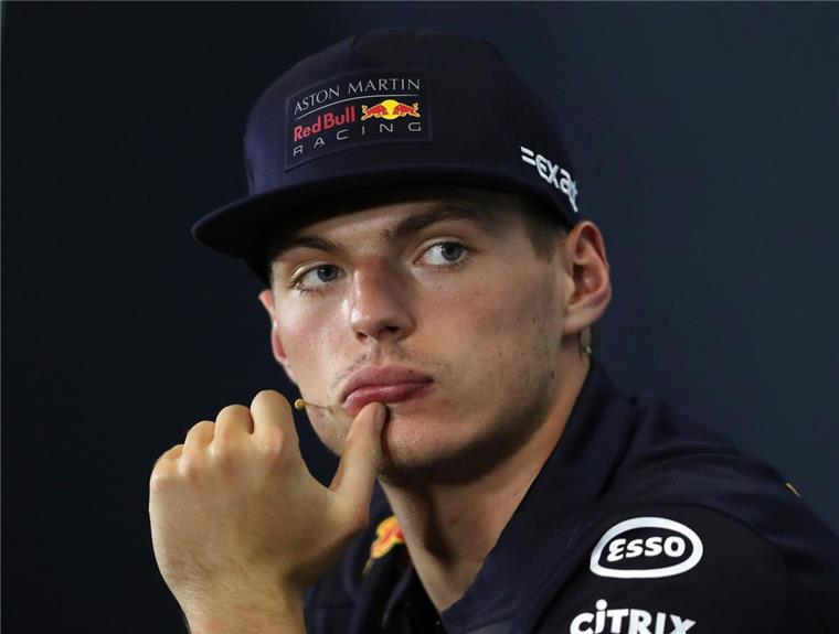 Formel-1-Pilot Max Verstappen aus den Niederlanden vom Team Red Bull Racing  muss Buße tun für seinen Ausraster im vergangenen Jahr.