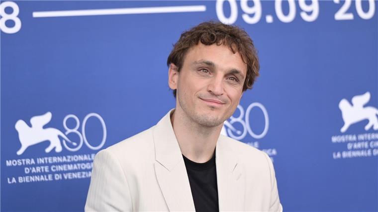 Franz Rogowski in Venedig mit „Lubo“ Franz Rogowski stellt seinen Film „Lubo“ in Venedig vor.