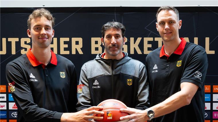 Franz Wagner, Alex Mumbru und Johannes Voigtmann in München.