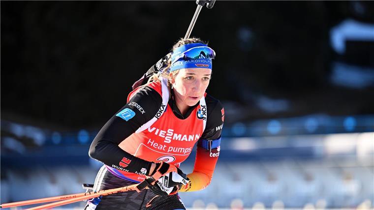 Preuß führt deutsche Frauenstaffel bei Biathlon-WM an Franziska Preuß greift nach ihrer fünften WM-Medaille.