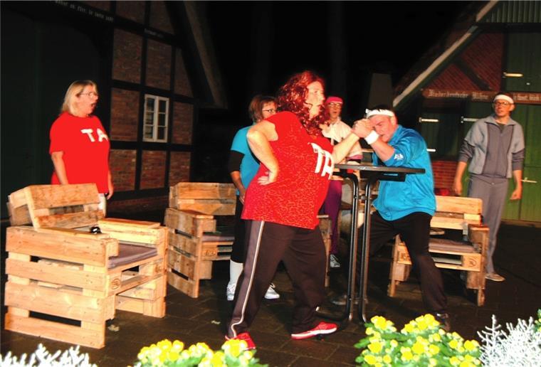 Zu sehen ist eine Szene aus dem Theaterstück