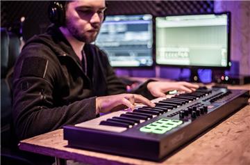 Freizeit-Musiker Cem Ceyzan (22) produziert Rapsongs.