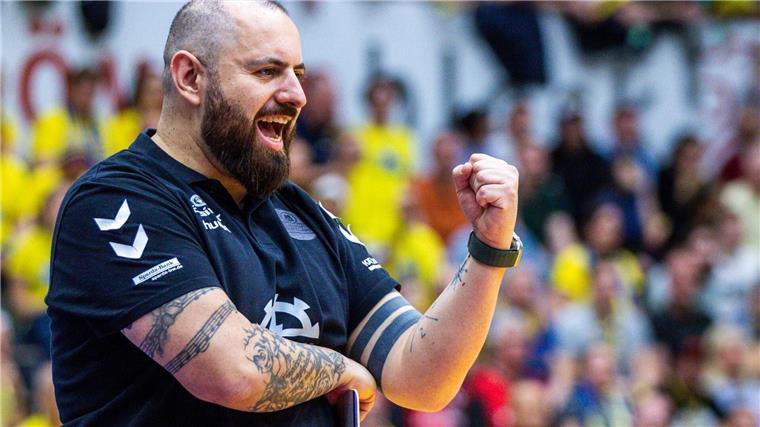 Stuttgarter Volleyballerinnen holen Amerikanerin Robinson Freut sich über eine weitere Außenangreiferin in seinem Team: Stuttgarts Cheftrainer Konstantin Bitter.