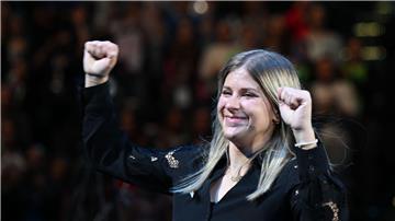 Freut sich über ihr erstes Kind: Elisabeth Seitz.