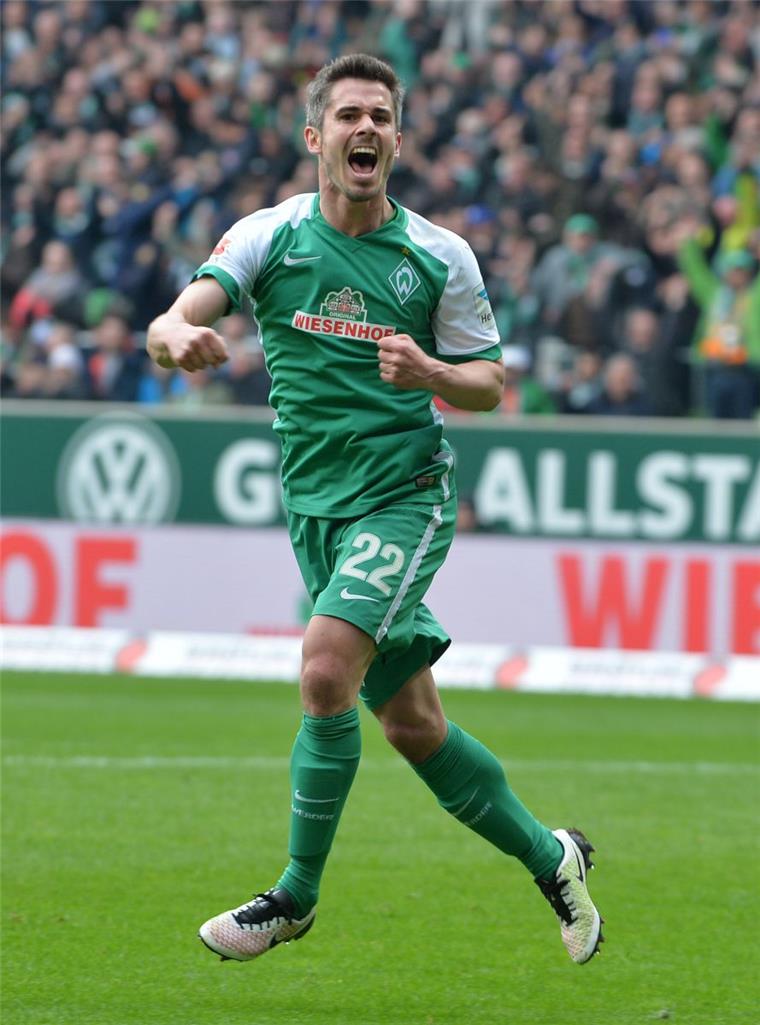 Bremens Dream-Team Bartels/Kruse bringt den Sieg Freut sich über sein sechstes Tor in dieser Saison: Bremens Fin Bartels erzielt den Treffer zum 1:0 gegen Hertha BSC.