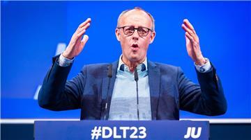 Friedrich Merz, CDU-Bundesvorsitzender und Fraktionsvorsitzender der CDU/CSU-Fraktion, spricht auf dem 75. Deutschlandtag der Jungen Union.