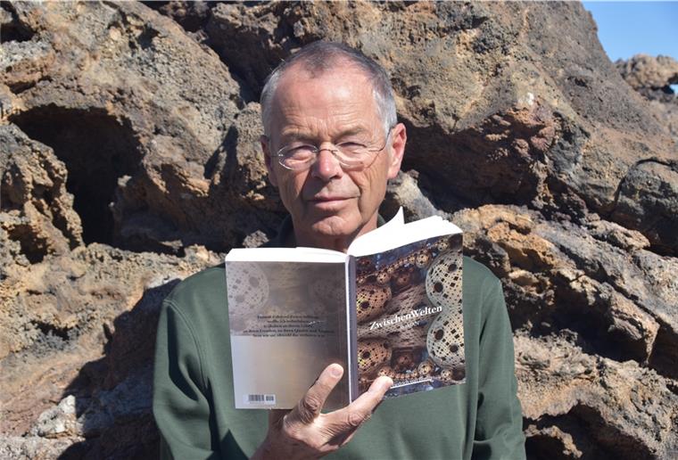Friedrich von Bonin stellt neues Buch vor Friedrich von Bonin liest am Donnerstag, 19. März, 19 Uhr, in der „Losche“, Hafenstraße 140, aus seinem neuen Roman „ZwischenWelten“.