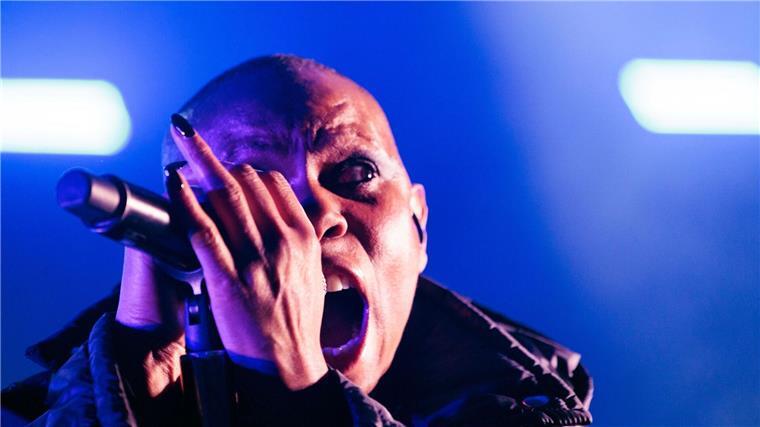 Kraftvoller Cross-over-Rock: Skunk Anansie mit Statement Frontfrau Skin ist für ihre kraftvolle Bühnenperformance bekannt - wie für ihre falsettartige Stimme. (Archivbild)