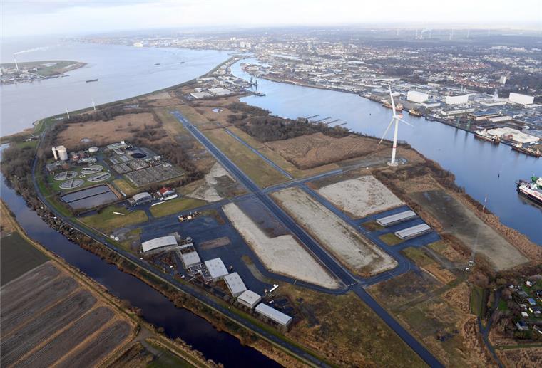Am Luneort soll Bremerhavens größter Parkplatz entstehen Früher mal Flughafen - bald Parkplatz.