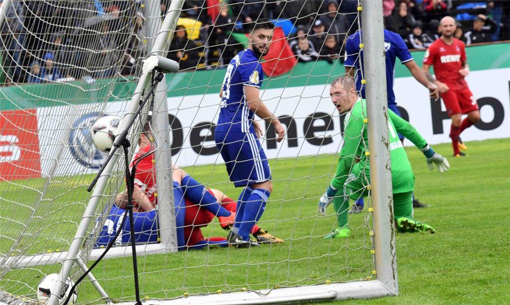 Fünfmal zappelte der Ball im Netz der LTS-Kicker. 
