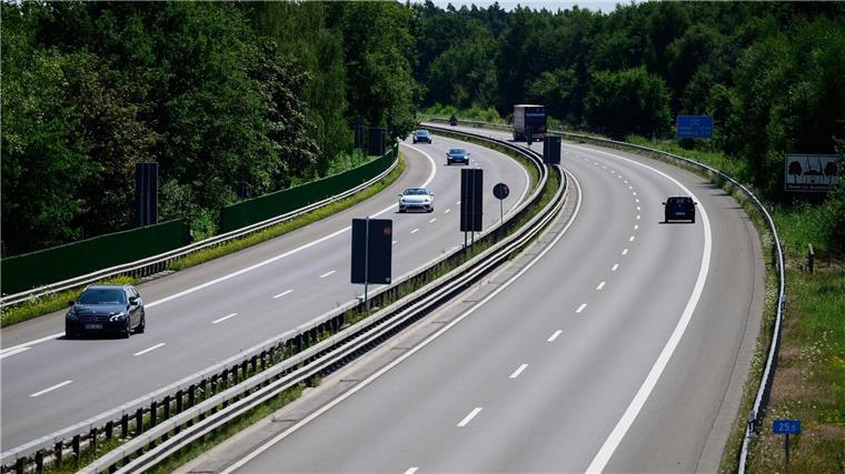 Wissing klar für A39-Lückenschluss Lüneburg-Wolfsburg Für Bundesverkehrsminister Wissing hat der Lückenschluss der A39 hohe Priorität.