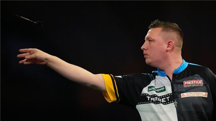 Dominant ins Endspiel: Van Gerwen und Littler um WM-Titel Für Chris Dobey ist die WM-Reise beendet.