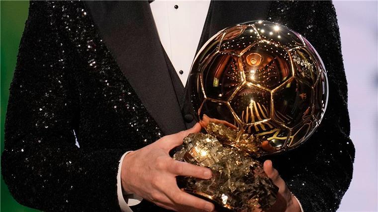FC Bayern „sehr überrascht“: Ballon-d’Or-Liste ohne Musiala Für den Ballon d’Or ist in diesem Jahr unter anderem Toni Kroos nominiert.
