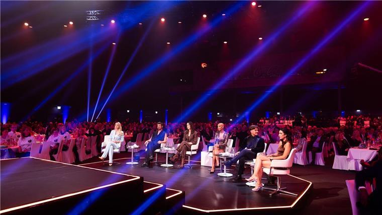 Drei Kandidatinnen aus Niedersachsen bei Miss-Germany-Wahl Für die 18 Halbfinalistinnen von Miss Germany geht es für die Vorbereitungen auf das Finale erstmals seit Corona wieder ins Ausland - drei Mädels aus Niedersachsen sind dabei.