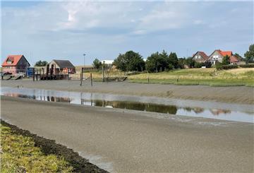 Der Hafen in Fedderwardersiel.