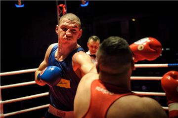 Für die Fishtown Fighters könnte es steil nach oben gehen. Nachdem die Kämpfer des Weser-Boxrings – darunter der Niederländer Stanley Koemans (links) – in der vergangenen Saison erstmals in der Zweiten Liga antraten, winkt ihnen jetzt sogar der Aufstieg.  