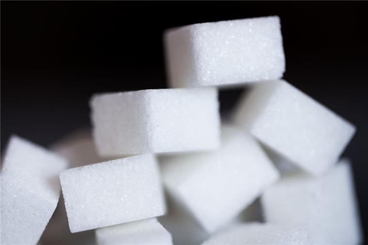 Zuckersteuer: Das sagen Experten aus dem Cuxland Für die Hersteller ist klar: Eine Zuckersteuer löst das Problem des Übergewichts nicht. Ärzte sehen das anders.
