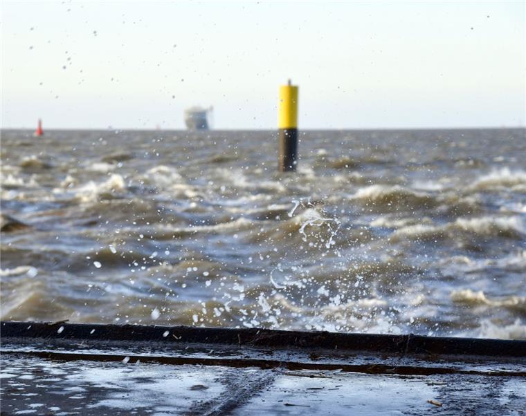 Ungemütlicher Dienstag: Sturmflutwarnung für die Nordseeküste Für die Nordseeküste gilt eine Sturmflut-Warnung.