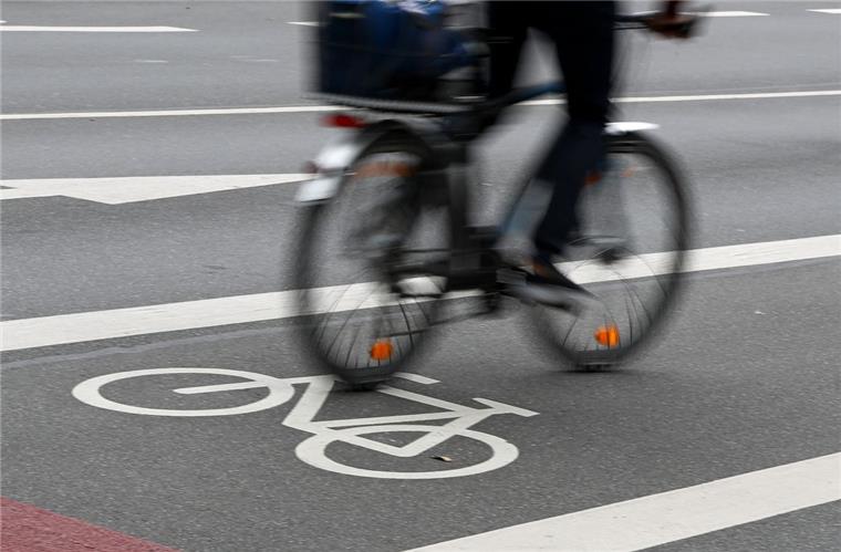 SPD fordert neue Radroute für die Nordenhamer Innenstadt Für die von der SPD vorgeschlagene Radroute sollen keine neuen Wege gebaut werden. Vielmehr sollen Radfahrer auf den infrage kommenden Straßen für beide Fahrtrichtungen jeweils eine Spur bekommen.