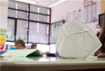 Für Kinder soll es künftig spezielle FFP2-Masken geben.