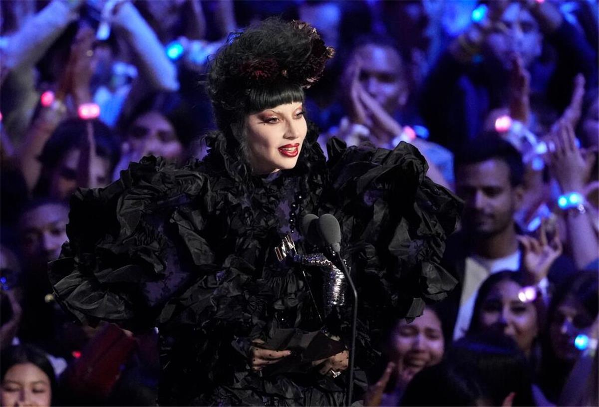 Für Lady Gaga war es ein aufregender Abend: Sie bekam mehrere Preise - und trat danach noch bei einem Konzert auf. 