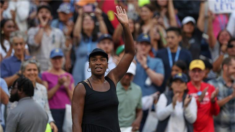 Abschied? Venus Williams lässt Zukunft offen Für Venus Williams war im Doppel-Viertelfinale der US Open Schluss.