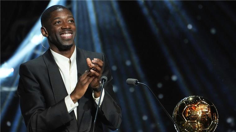 Fußballer Ousmane Dembélé gewann den wichtigen Preis zum ersten Mal.