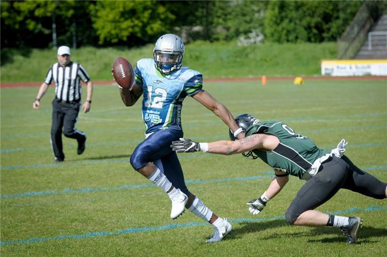 Gabriel Cunningham hatte einen schweren Start bei seinem ersten Spiel für die Seahawks.