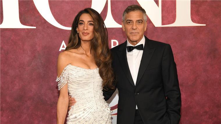 Amal und George Clooney kassieren die Handys ihrer Gäste Gäste von Amal und George Clooney müssen sich von ihren Handys trennen. (Archivbild)