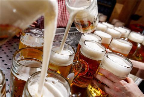 Gastronom Udo Venema veranstaltet vom 8. bis 10. September die Abuser Biertage.