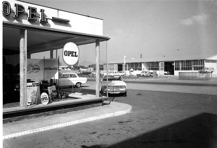 Vom Mietwagen zum Autohaus Vom Mietwagen zum Autohaus