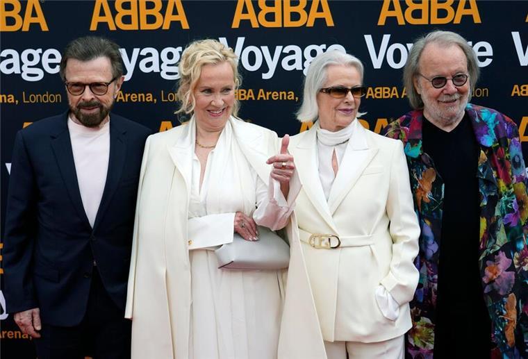 Gemeinsame Auftritte mit ihren einstigen Abba-Kollegen wie hier 2022 in London sind für Agnetha Fältskog selten geworden. (Archivbild)