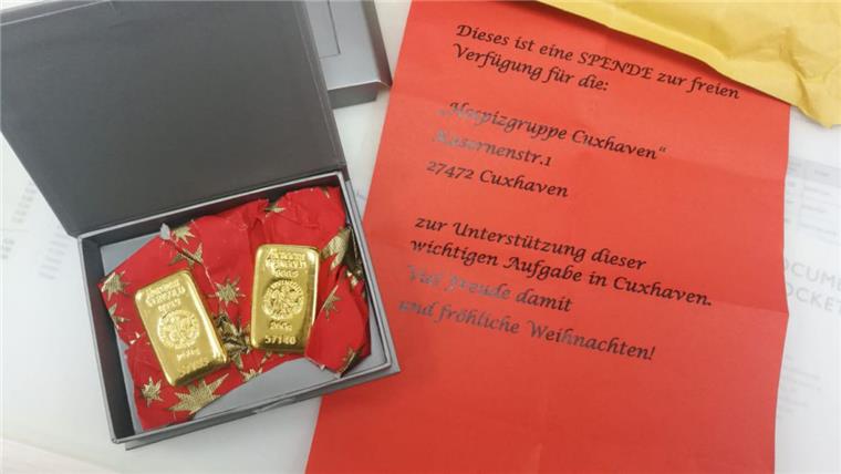 Cuxhaven: Unbekannter Nikolaus verschenkt echte Goldbarren Genauso liebevoll verpackt wie für den Hospizverein hat der Spender auch die Goldbarren für das Tierheim. Die beiden gemeinnützigen Initiativen können die unverhoffte Zuwendung sehr gut gebrauchen.