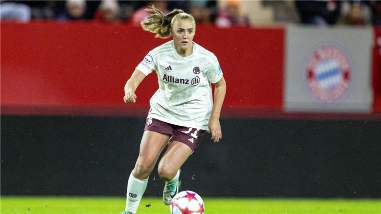Fußballerinnen des FC Bayern springen zurück auf Platz eins Georgia Stanway verwandelte einen Strafstoß für den FC Bayern.