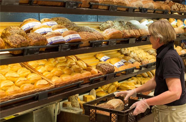 Getreidesensitivität? Hier werden Brötchen in der Wesermarsch verträglicher gemacht Getreideprodukte wie Brötchen kommen bei vielen Menschen regelmäßig auf den Tisch. Neue Verarbeitungsmethoden für den Teig machen die Waren nun auch für Konsumenten mit Unverträglichkeiten genießbar.