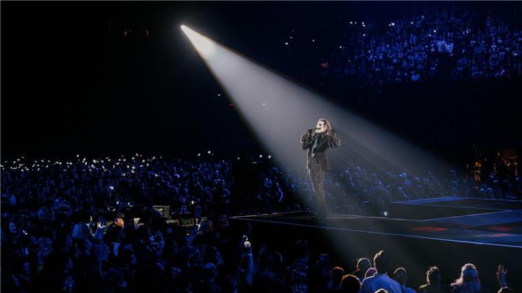 Konzertfilm über Ghost für kurze Zeit in den Kinos Ghost-Frontmann Tobias Forge in seiner Rolle als Papa Emiritus IV bei einem Konzert in Los Angeles 2023.
