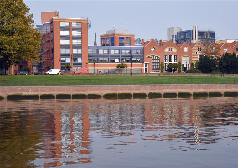 Bremerhaven: Neue Studiengänge für Hochschule vorgeschlagen Gibt es bald neue Studiengänge an der Hochschule Bremerhaven?
